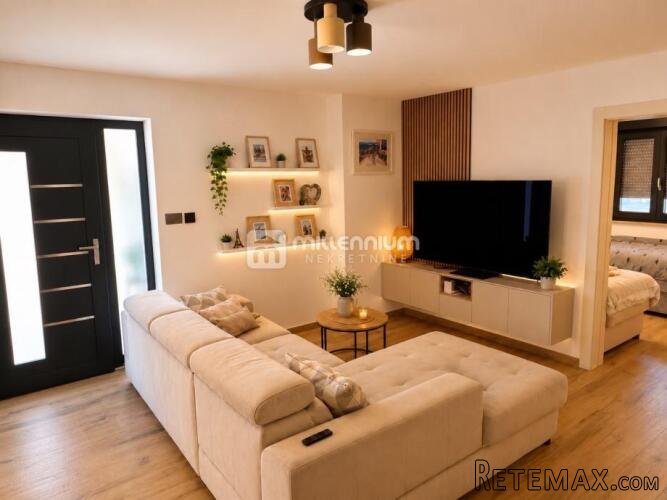 Otok Krk, 68m2, 2s+db, okućnica - 2