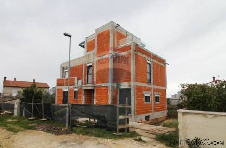 ISTRA, ROVINJ, moderna vila u izgradnji - 2