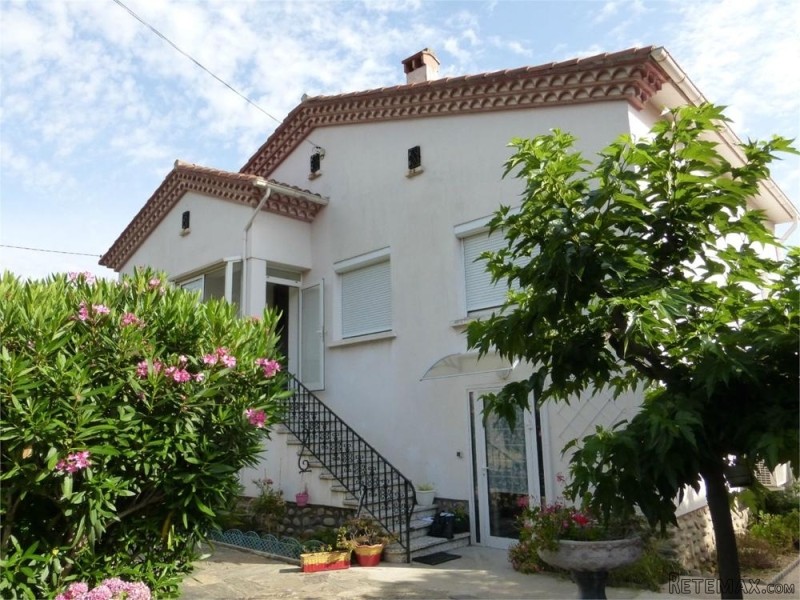 Lovely 4 Bed Villa In A Popular..