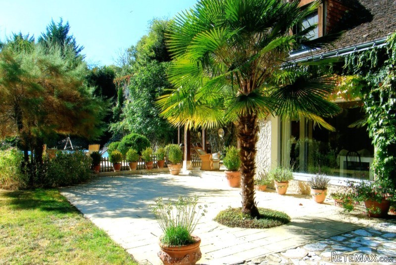 Country Home With Stream And Land - 2