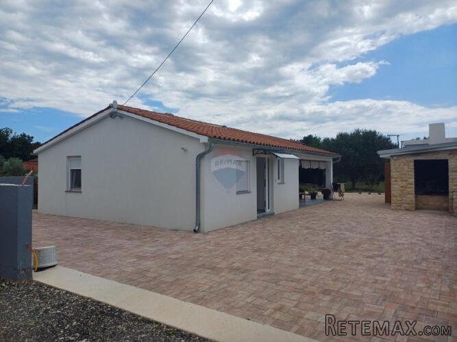 Istra, Šišan, kuća