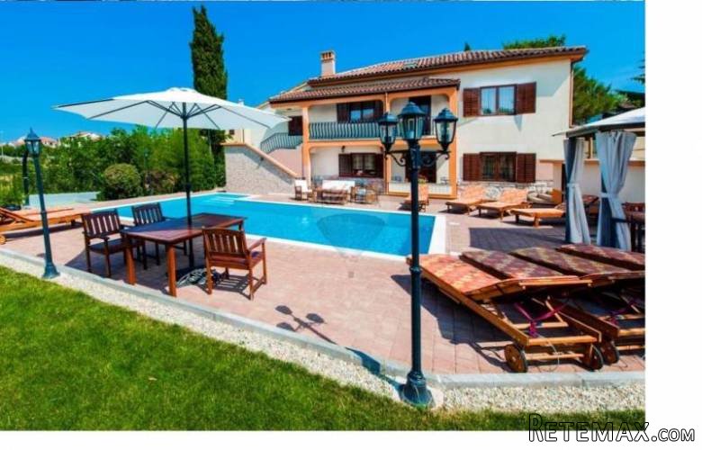 ISTRA , ROVINJ: KRASNA VILA S APARTMANIMA - 5