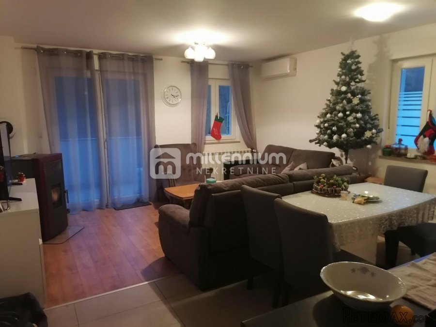 Saršoni, 76.70m2, dvoetažni stan s terasom - 2