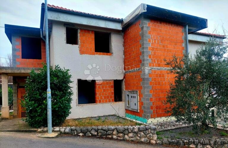 Dvije etaže, 120m2 , Dramalj , Kačjak. PRILIKA! - 3