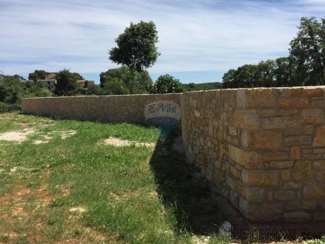 Ekskluzivno-Ograđeno građevinsko zemljište-infrastruktura... - 3