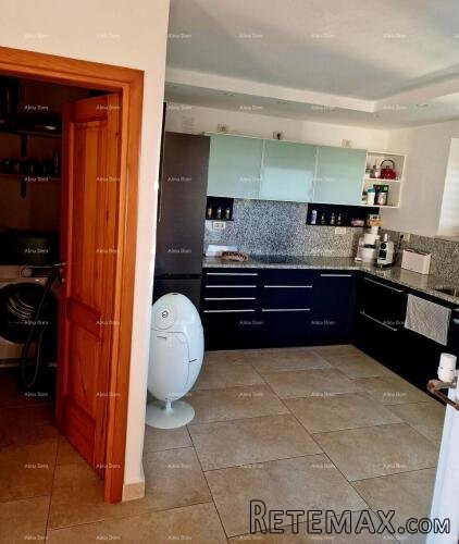 BUJE – Kuća s bazenom i panoramskim pogledom - 5