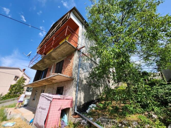 Viškovo, Marinići - kuća s 5 stanova, potencijal za Investit - 6