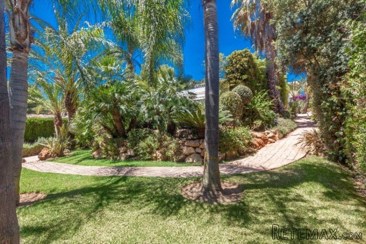 Amazing modern four bedroom villa for sale in Javea, your.. - 4