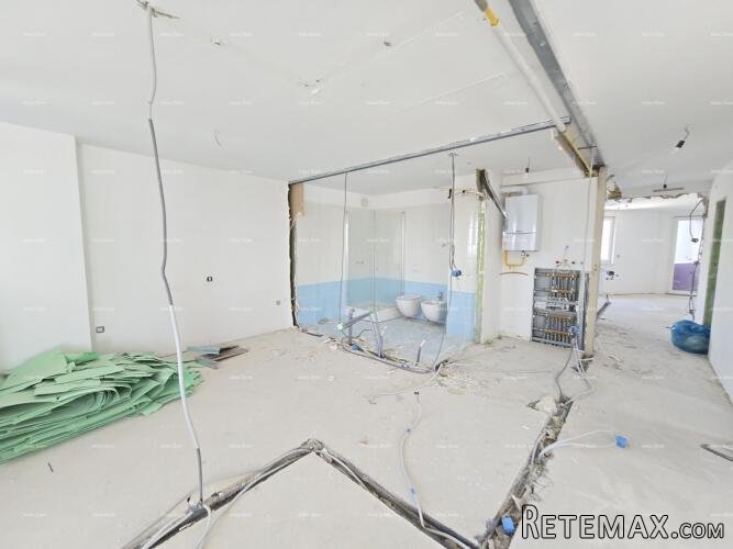 PULA – stan u centru s dvije garaže i velikom terasom - 4