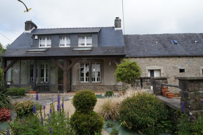 3 Bedroom Detached Country Property