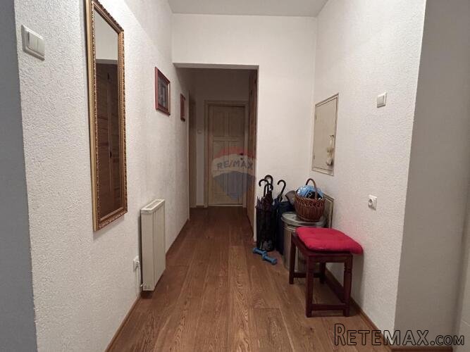 Rijeka, centar, lijep stan sa pogledom na Cres i Krk - 6