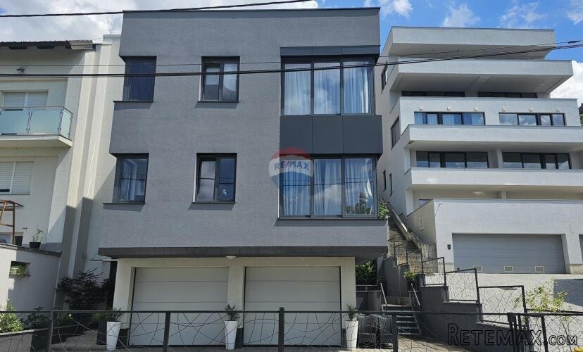 Zagreb, Črnomerec - četverosoban stan s garažom i dvorištem