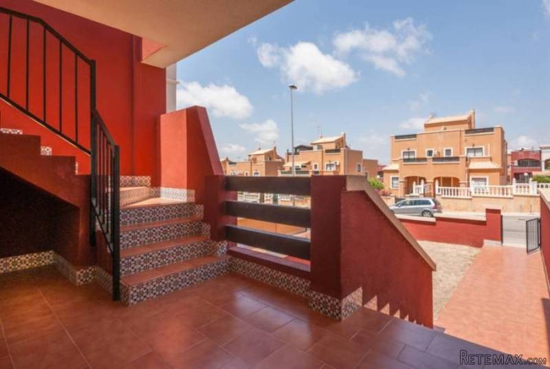 2 Bedrooms - Apartment - Alicante - For..