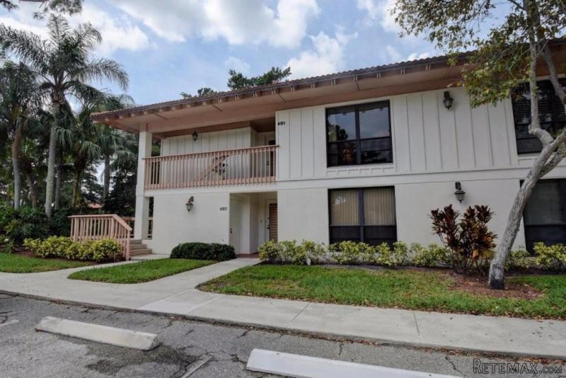 491 Brackenwood Lane N, Palm Beach..