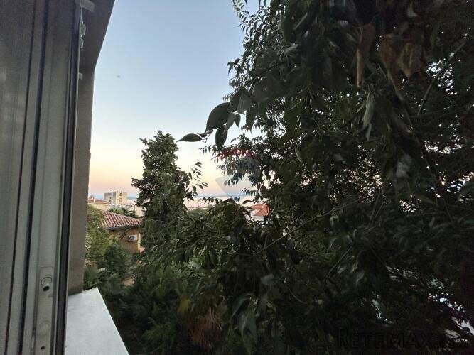 Rijeka, centar, lijep stan sa pogledom na Cres i Krk - 10