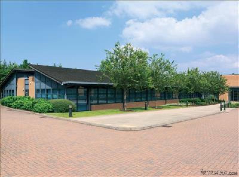 4 Abbey Wood Road, Kings Hill, West..