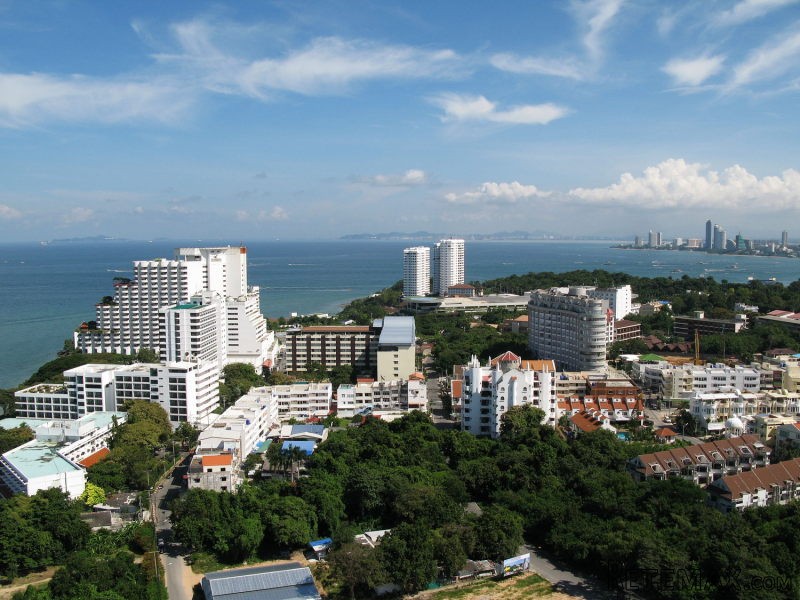 Upmarket condo on Pattaya's Pratumnak..