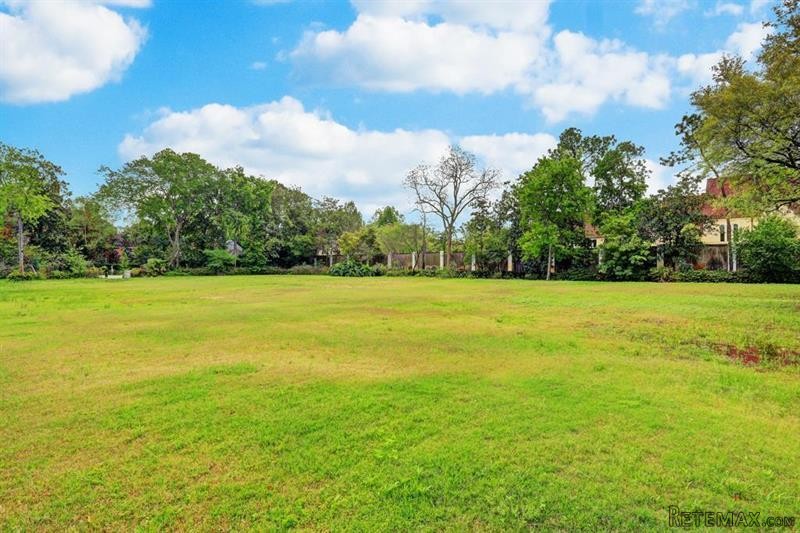 Land For Sale: 5 Briarwood Court..