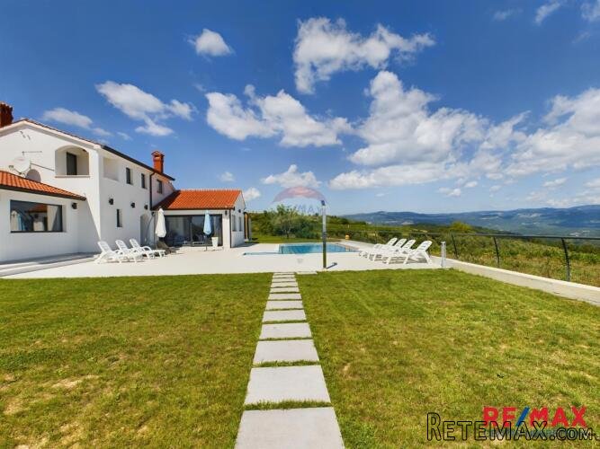 Motovun - okolica, moderna vila sa prekrasnim pogledom - 3