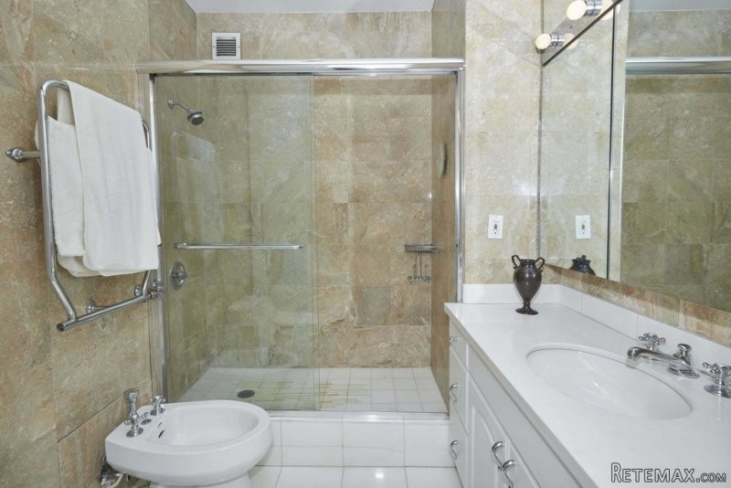 2 Bedrooms - Condo - New York State -.. - 2