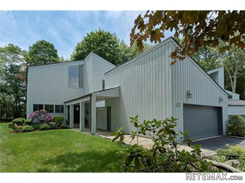 3 bedroom House For Sale: 43 Talcott.. - 2