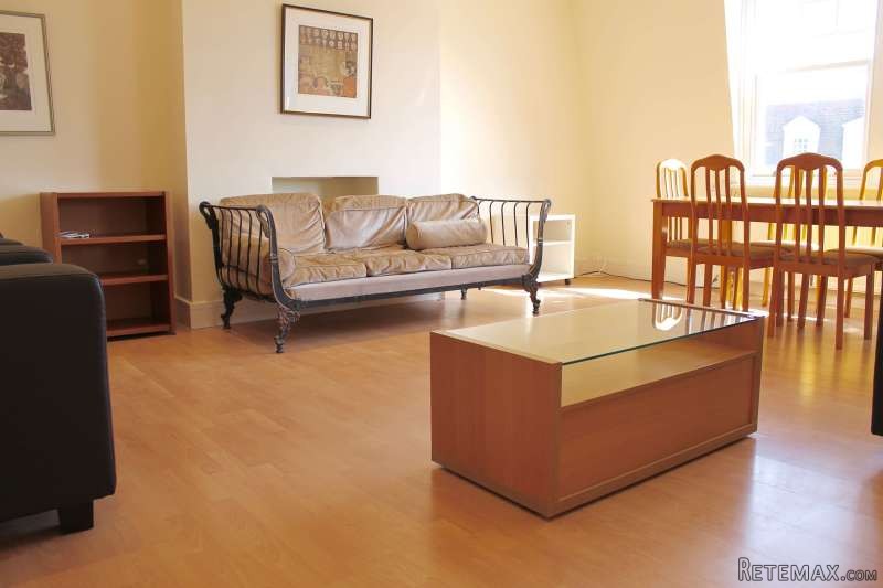 2nd Floor Flat, 17 Aberdare Gardens - 2