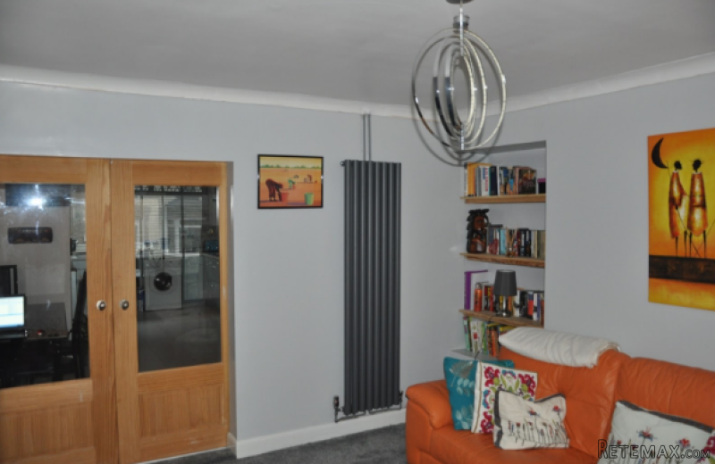 3 bedroom, End Of Terrace House house.. - 2