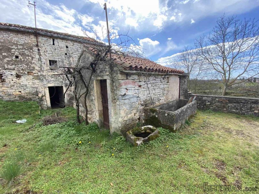 Istra, Sveti Petar u Šumi kamena kuća sa dvorištem - 5