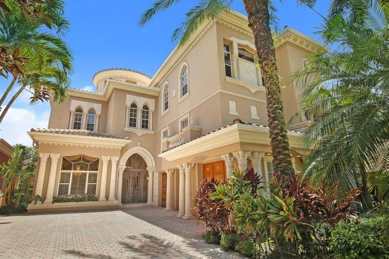 6 bedroom Residence For Sale: Boca.. - 2