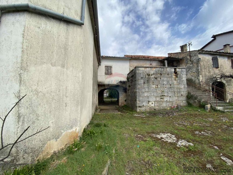 Istra, Sveti Petar u Šumi kamena kuća sa dvorištem - 8