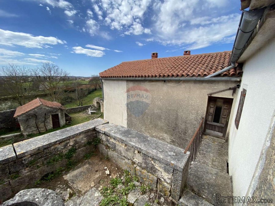 Istra, Sveti Petar u Šumi kamena kuća sa dvorištem - 9