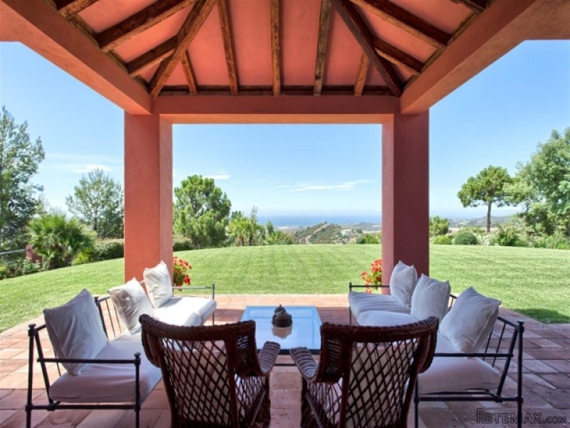 6 Bedroom Villa For Sale In Marbella.. - 2