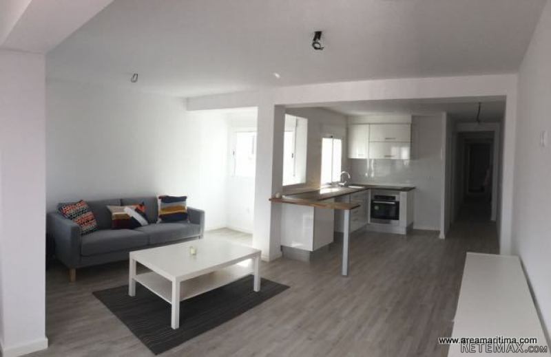 Penthouse for sale with a terrace in..