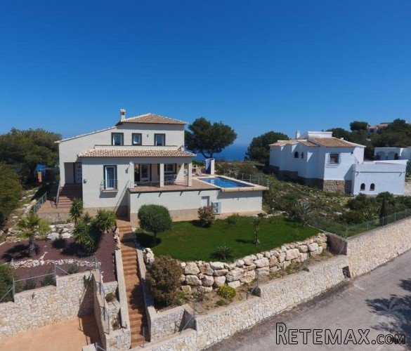 Modern villa with open sea view built in 2008. Covered.. - 2