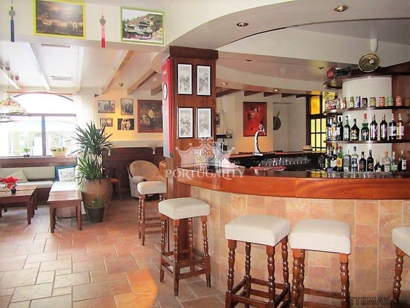 Restaurant With Terrace In Albufeira - 2