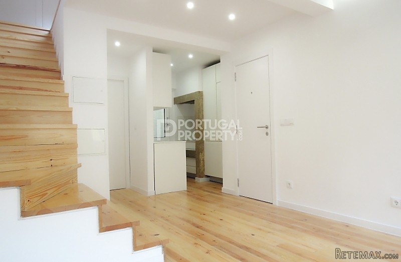 Sunny Duplex Apartment in Lapa - 2