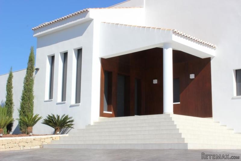 5 Bedrooms - Villa - Alicante - For Sale - 2