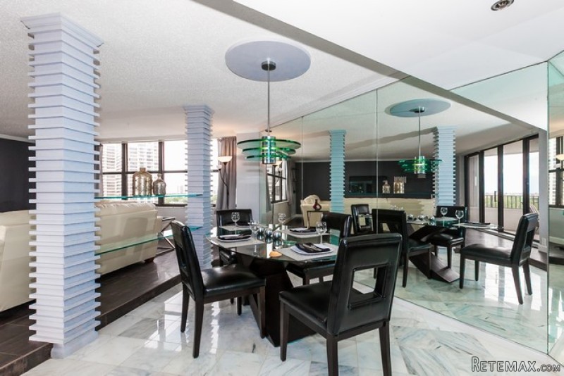 2 bedroom Flat For Sale: 300 Three.. - 2