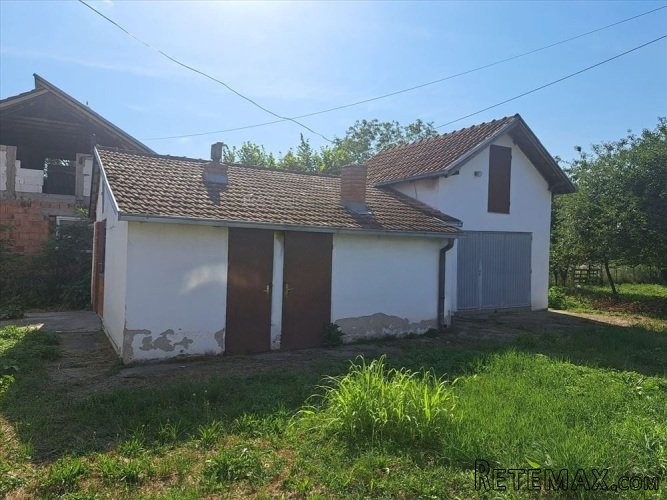 Na prodaju porodicna kuca u Sopicu-Lazarevac - 5