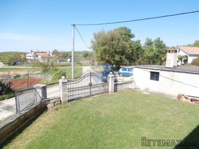 ISTRA-kuća s velikom okućnicom u mirnom mjestu - 2