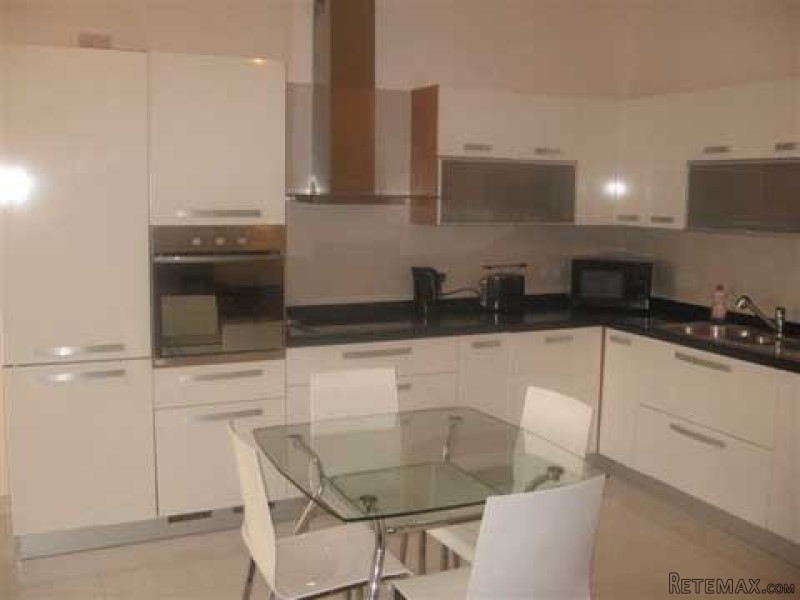 Flat, Luxurious Finish