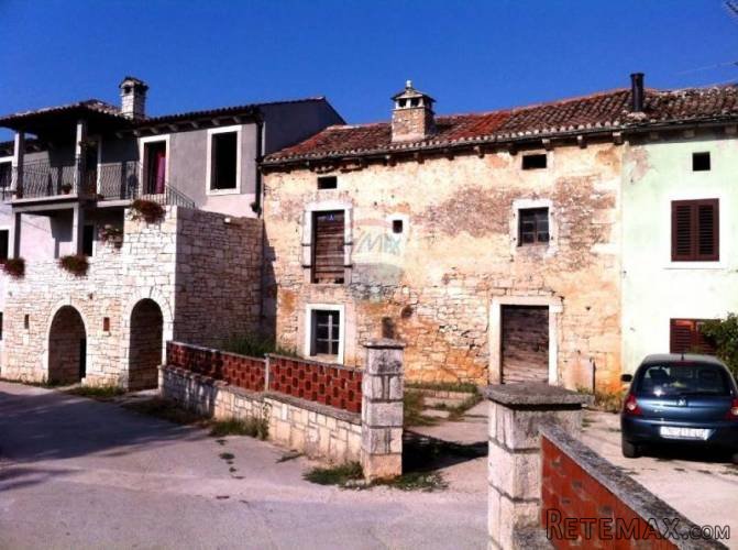 Istra,okolica Svetvinčente,starina sa mnogo šarma