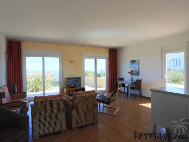 Modern villa with open sea view built in 2008. Covered.. - 8
