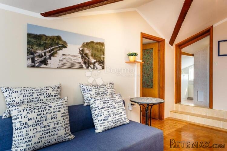 MALINSKA - APARTMANSKA KUĆA 100 m OD MORA - 9