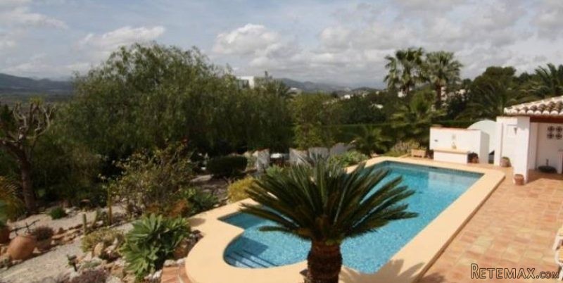 5 Bedroom 4 Bathroom Villa in Javea. - 2