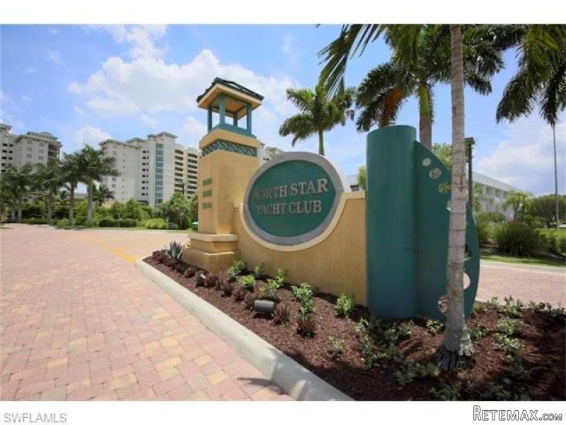 3 bedroom Condominium For Sale: North..