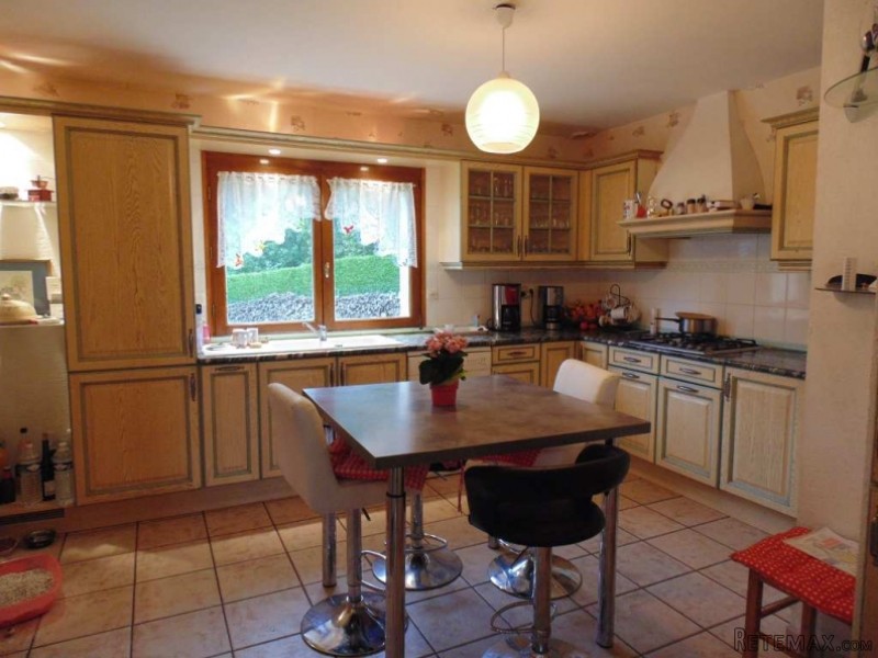 3 Bedrooms - Maison - For Sale - 2