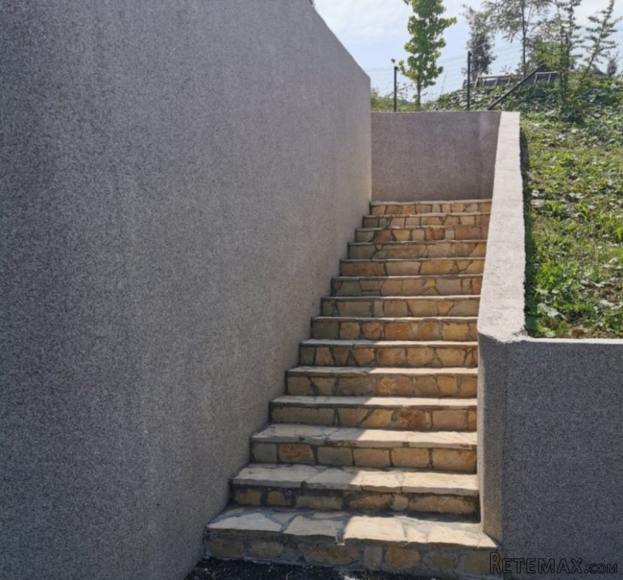 Kuca Ugorsko,Vogosca,Sarajevo (novija gradnja) - 12