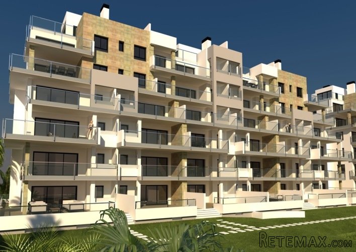 The apartment offers 2 double bedrooms, 2 bathrooms, 2.. - 2
