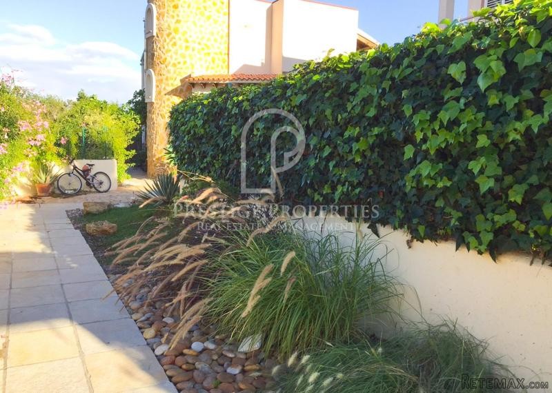 Family home in walking distance from.. - 2